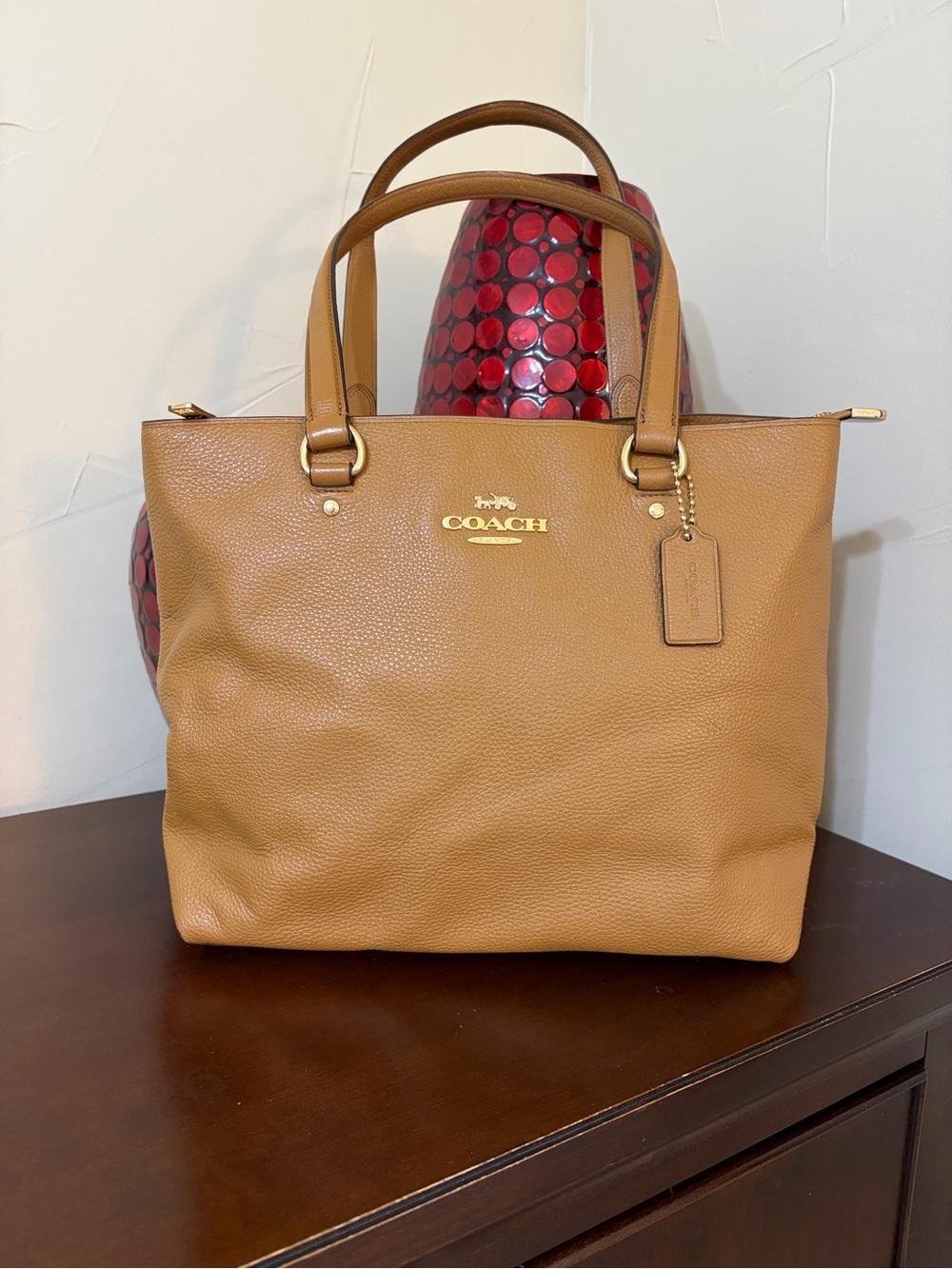 COACH Bay Pebble Leather Tote in Light Saddle